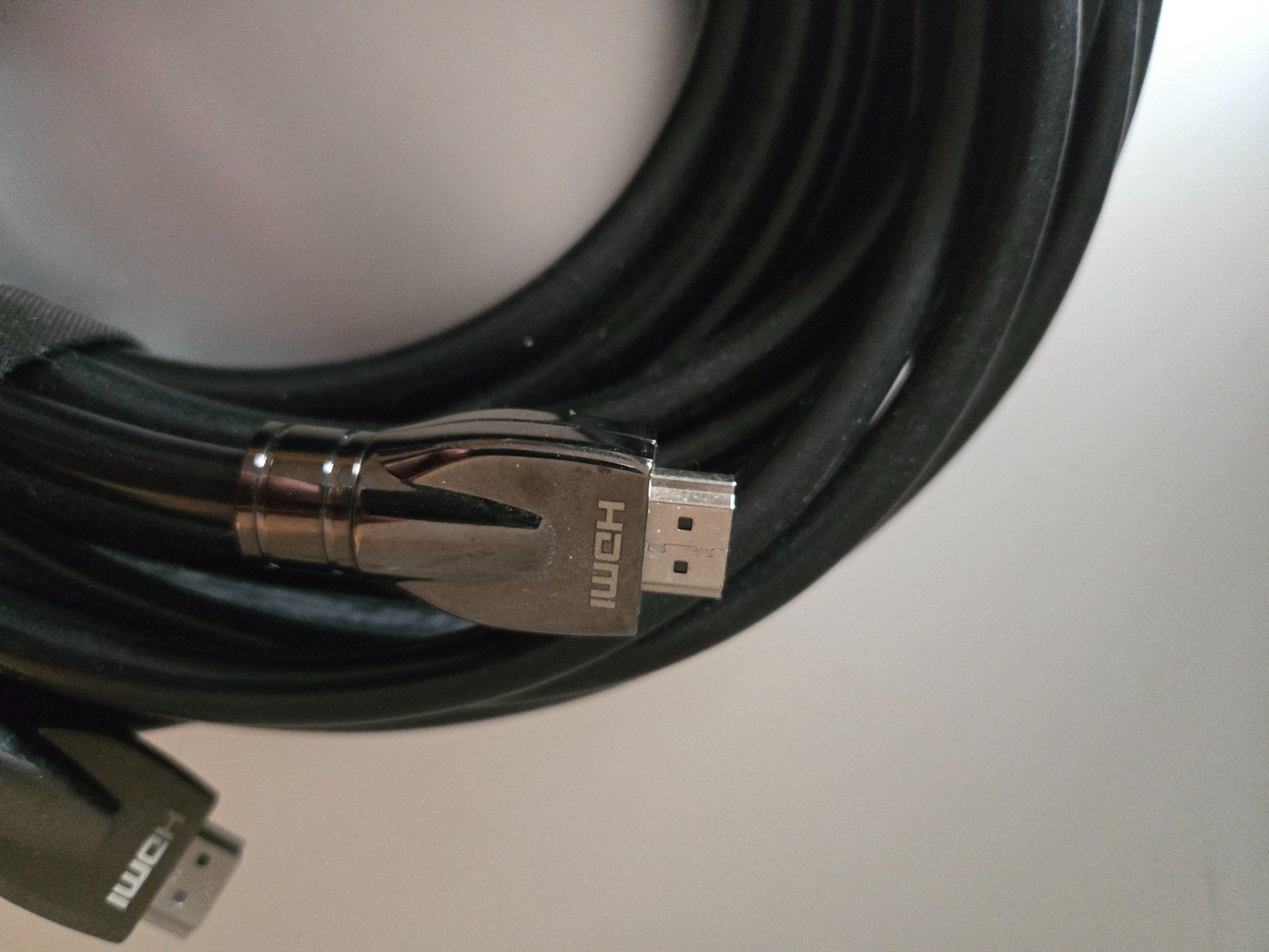 Cavi: 10 Meters HDMI Wire – Usato da Basel venduto da noah27 2