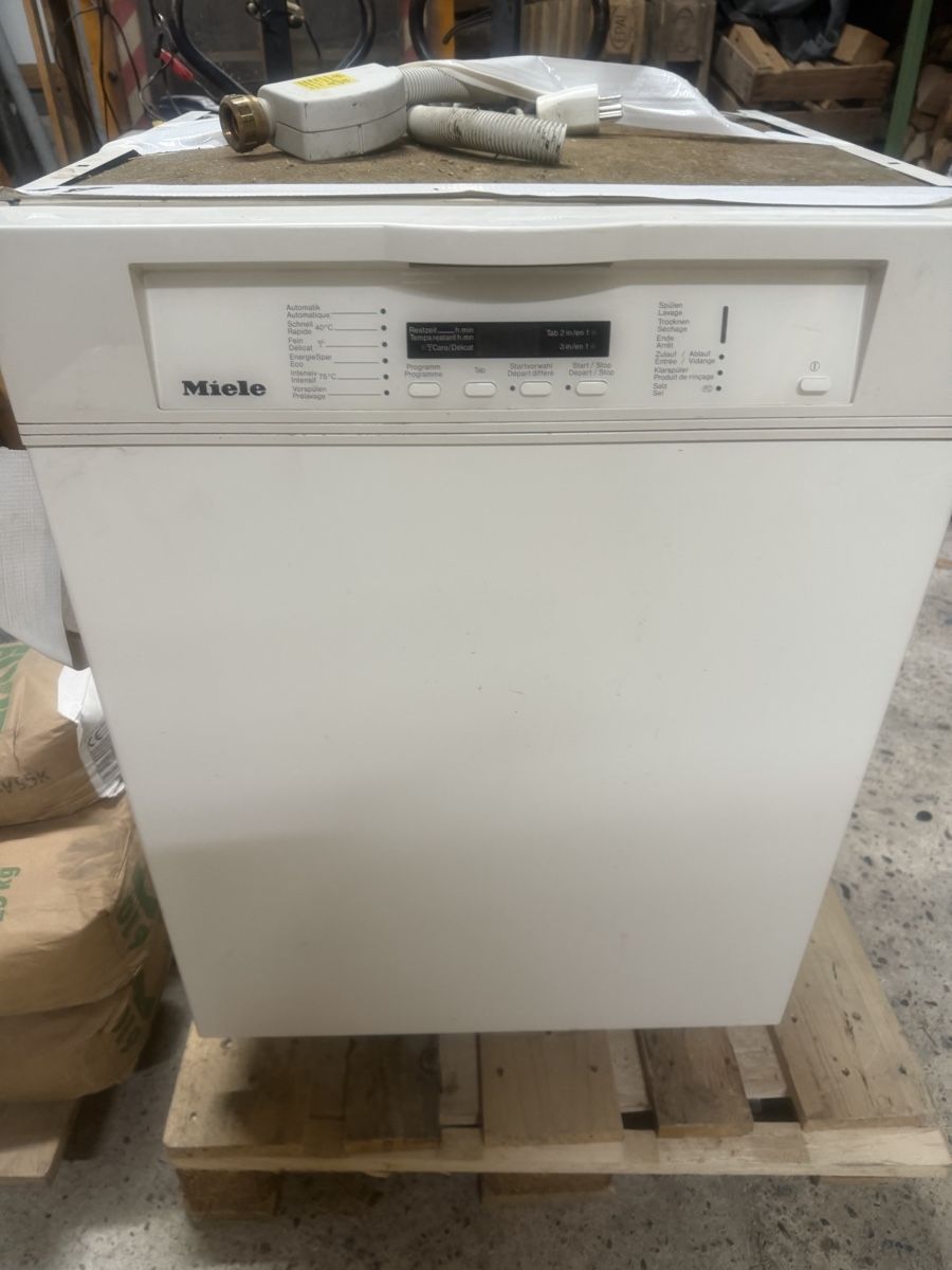 Geschirrspüler: Miele Geschirrspüler G 2430-60 SCI - – Gebraucht aus Rüdlingen von Lichee