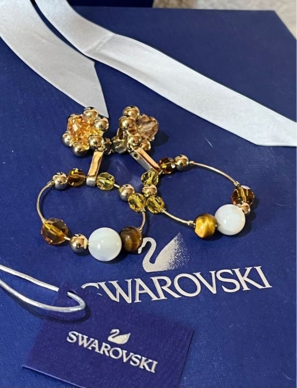 Swarovski Ohrringe & -stecker: Swarovski statement Ohrclips – Neu (gemäss Beschreibung) aus Alpnach Dorf von ste_t7mn 1