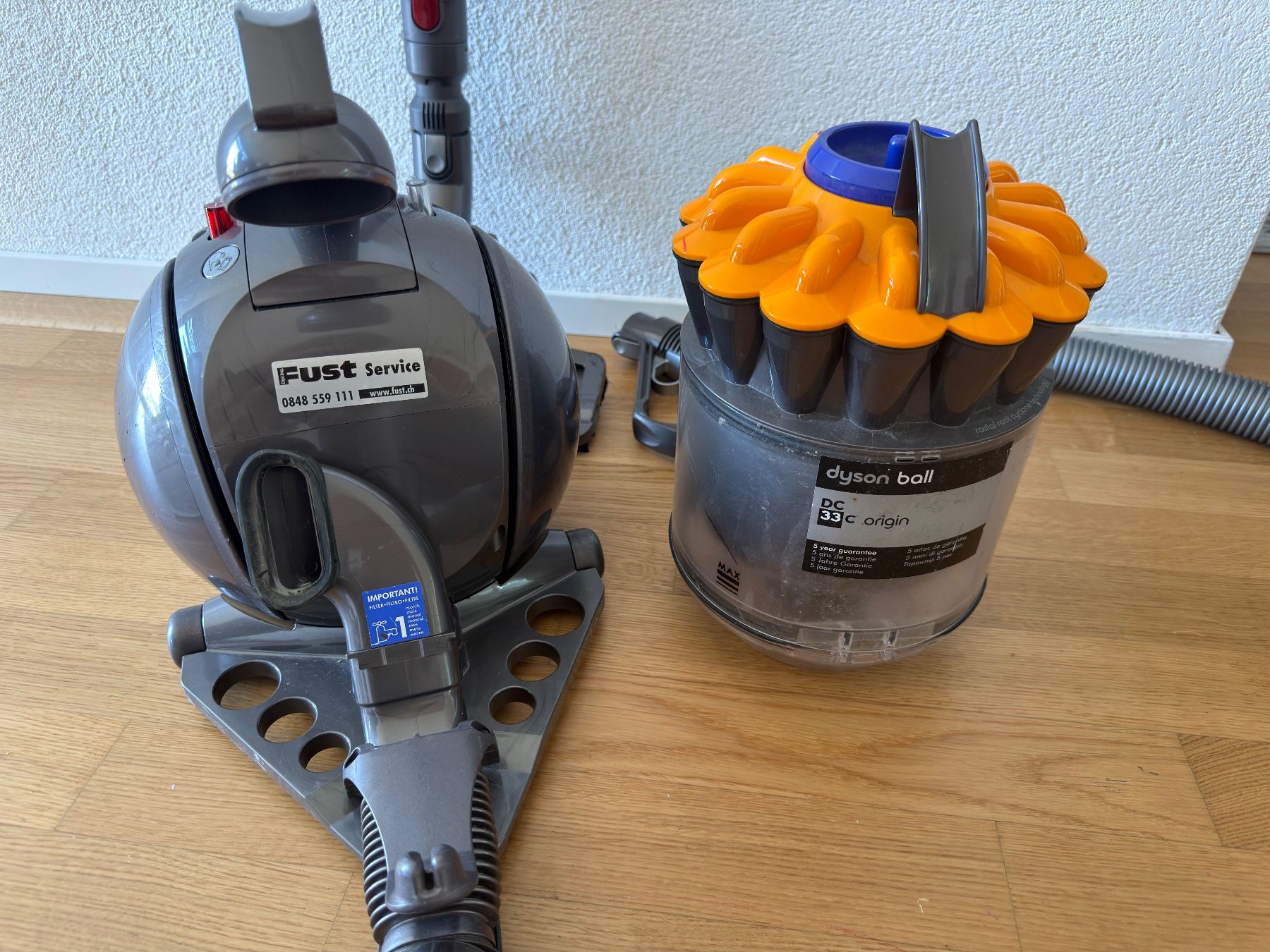 Dyson Aspirapolveri & Accessori: Staubsauger – Usato da Suhr venduto da ase_s2bd 4