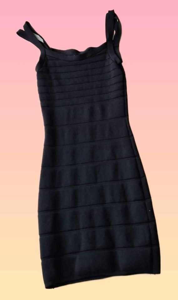 Mango Vestiti: Schwarzes Kleid MANGO Gr. XS/S – Nuovo (secondo la descrizione) da Aarburg venduto da Hystoria 1