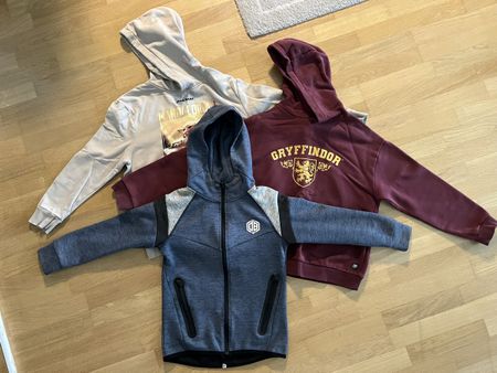 3er Set Kinder Hoodies/Jacke: Star Wars + Harry Potter!
