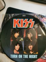 KISS Turn On The Night 