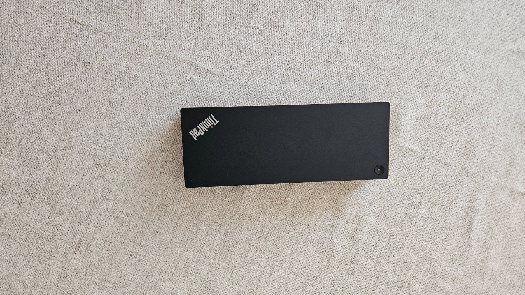Lenovo Docking station: Lenovo ThinkPad USB-C with USB-A Dockingstation – Usato da Widnau venduto da PlayTechTown
