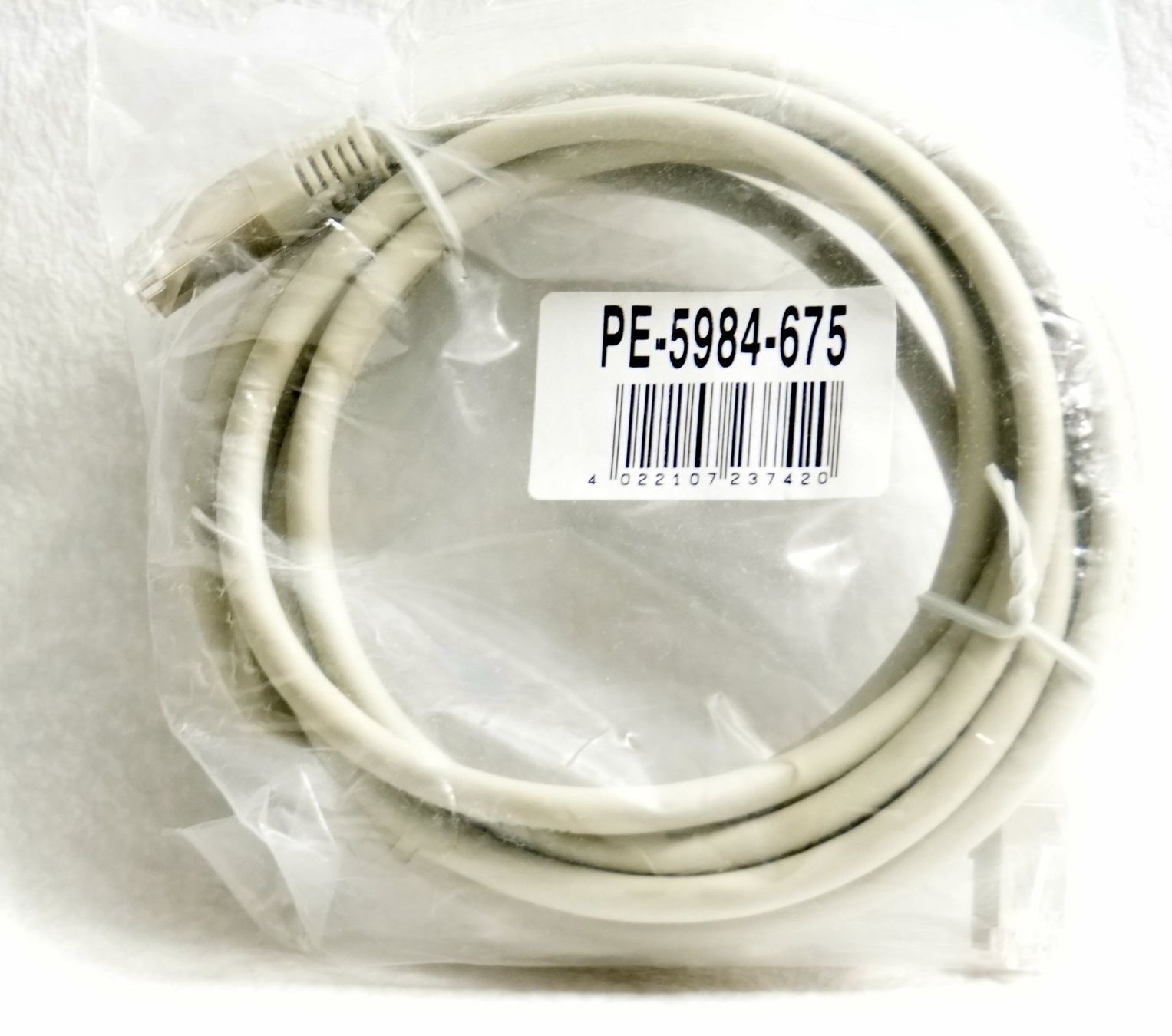 Kabel: Patch Kabel RJ45 - 3m - Cat 6 250 MHz – Neu und originalverpackt aus Winterthur von Sawomiju