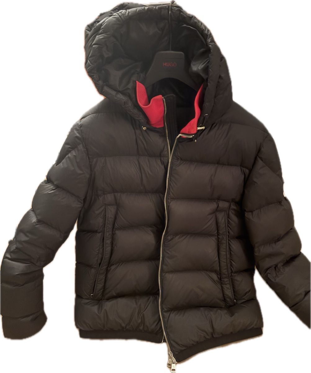Moncler Vestes: Moncler Clamart Schwarz Gr. 3 – D'occasion à Zürich par dimidiatus