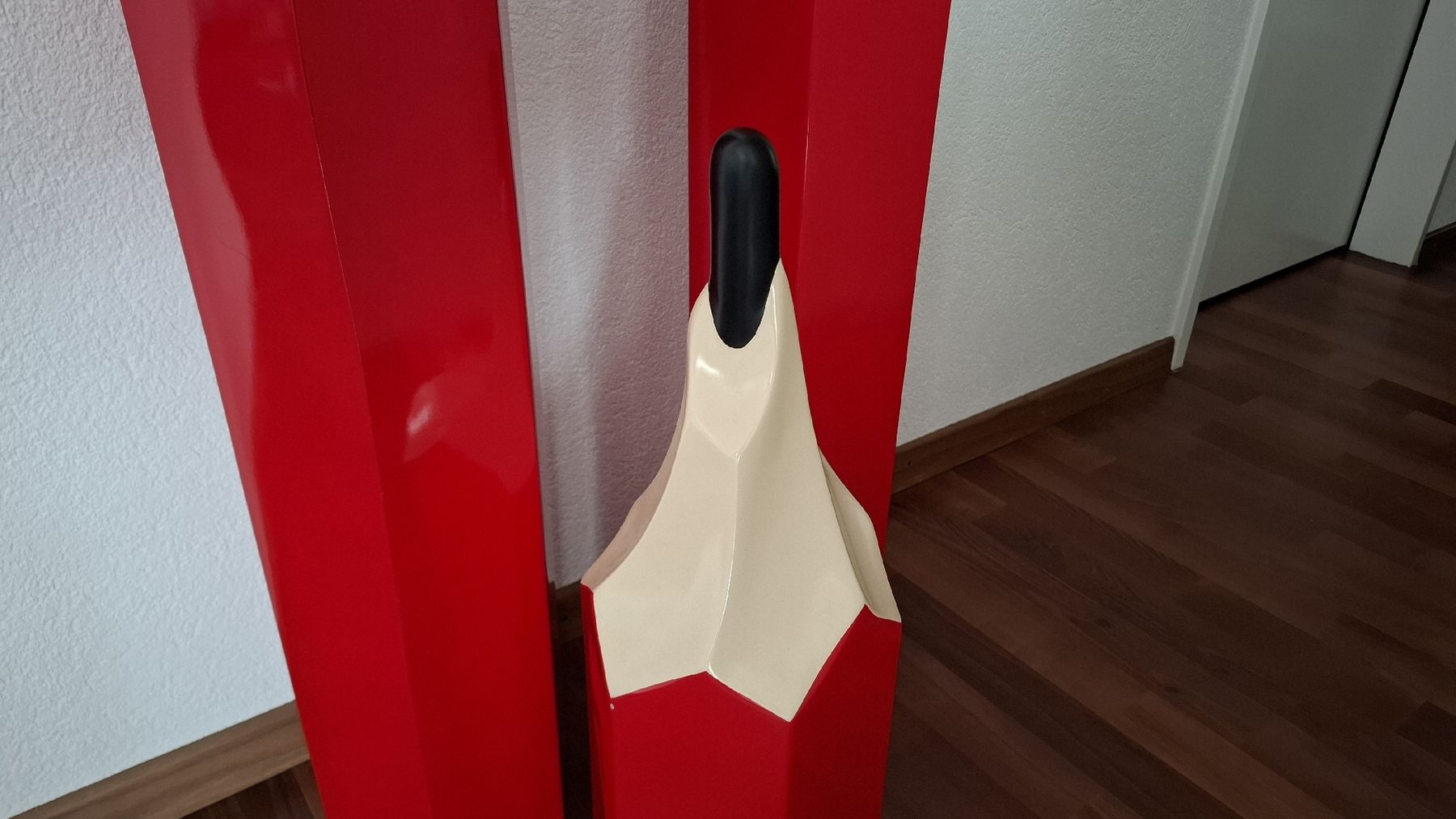 Tutte le decorazioni: Grosse Hochglanz Deko Bleistifte Dekoobjekte – Usato da Winterthur venduto da lodidodi 2