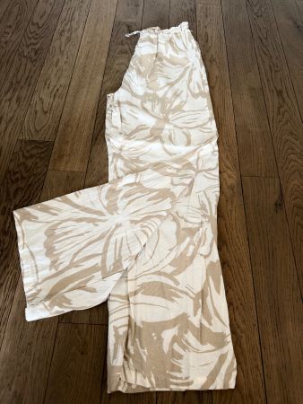 Hose Gr. 34 Amisu