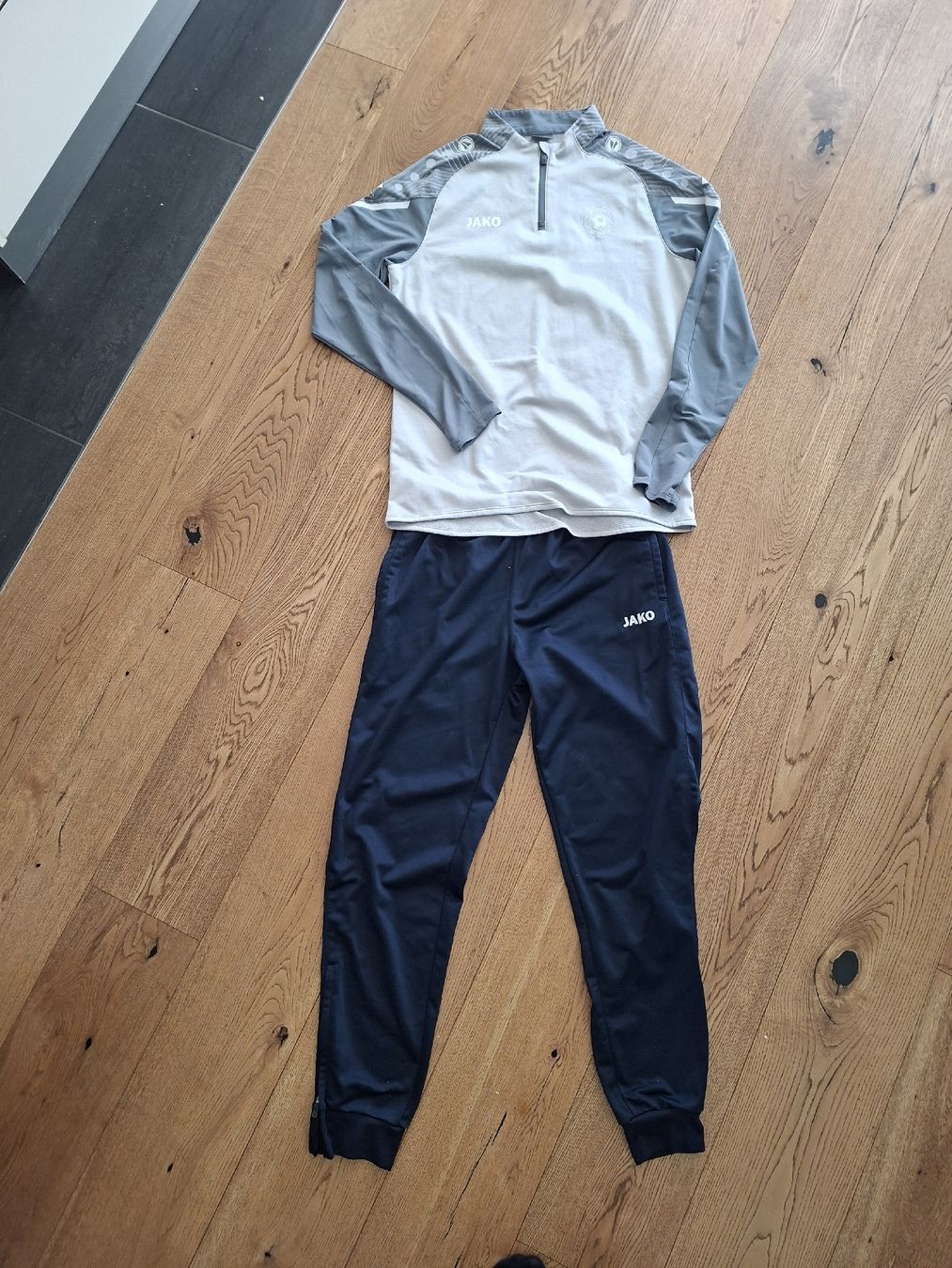 Lotti di vestiti: Kleiderpaket Jungs/Männer Gr.S – Usato da Bad Ragaz venduto da tschiwo 5
