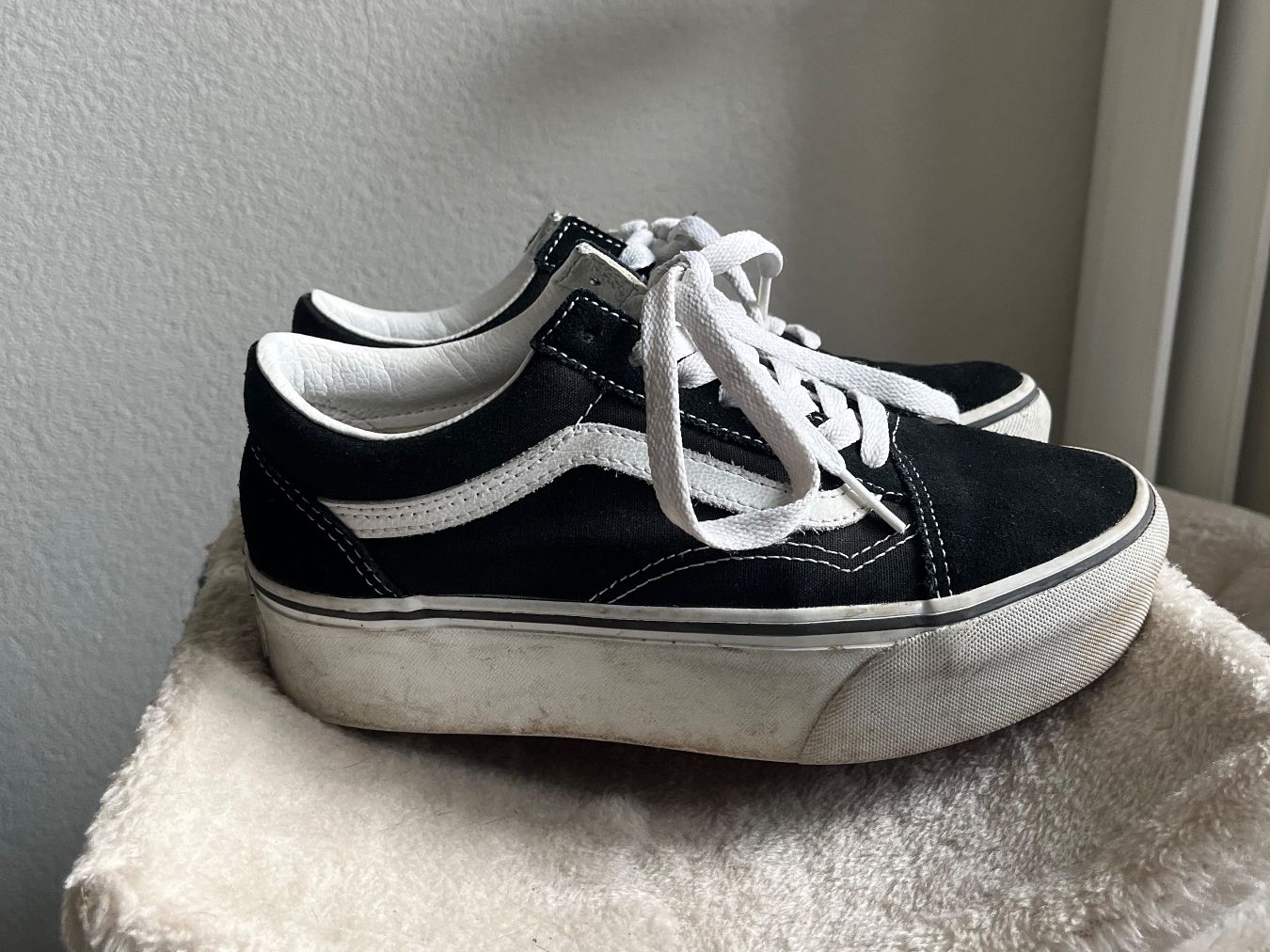 Vans Scarpe da donna: Vans plateforme – Usato da Vevey venduto da ali_2bqn 1