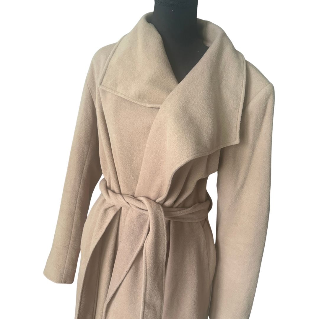 Mäntel: WARMES BEIGE WICKELMANTEL M – Gebraucht aus Zofingen von JumpInVintage 1
