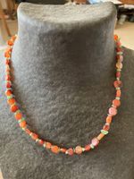 feines Collier, Karneol und (verm.) Jade