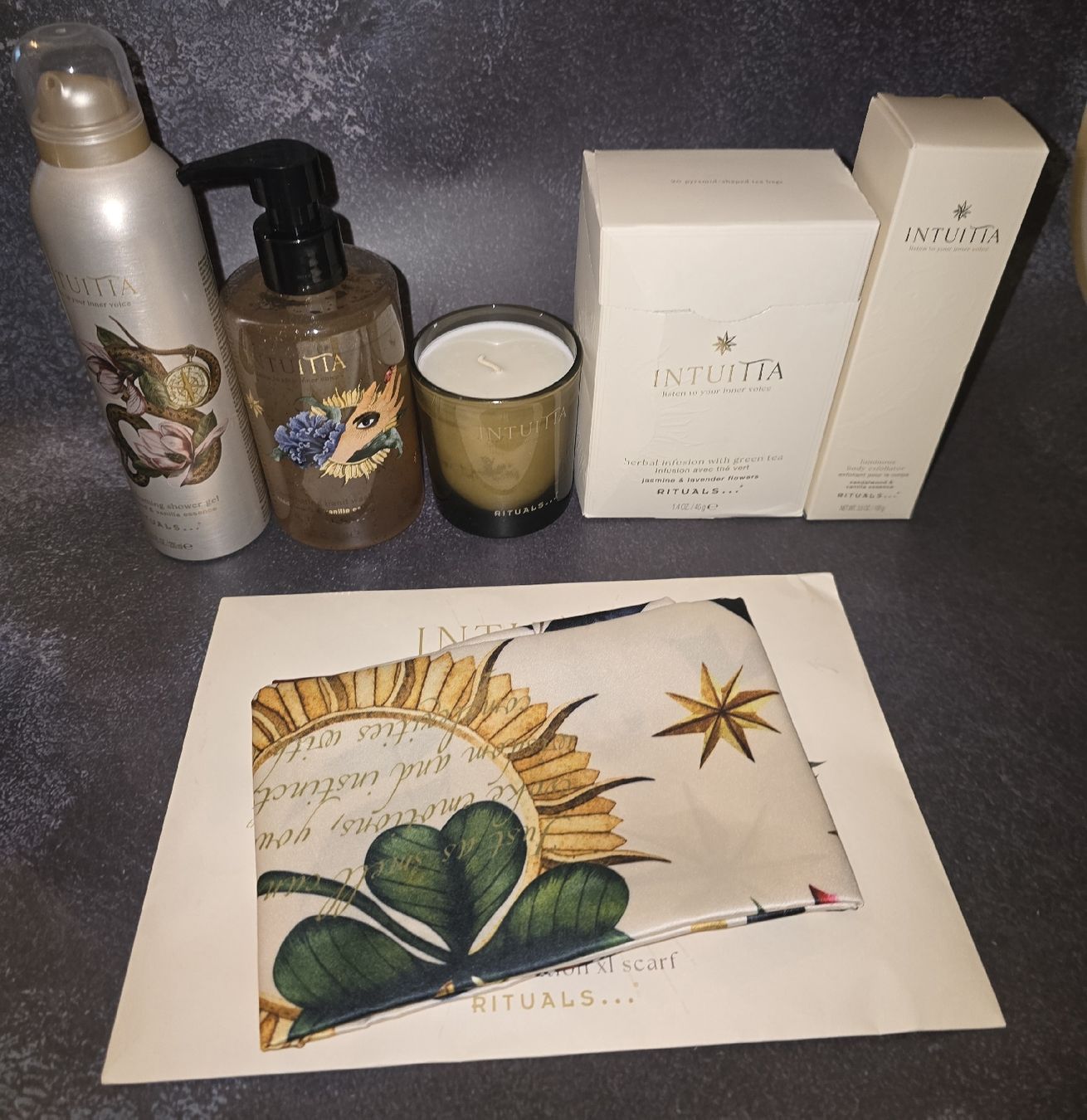 Rituals Douches: Rituals Intuitia Set Neu – Neuf avec emballage d'origine à Basel par BeautyqueenbyNB