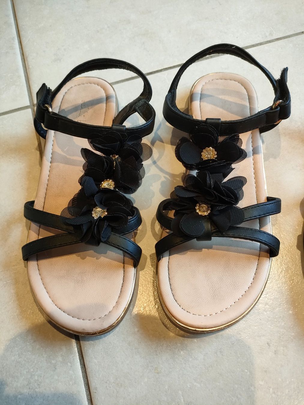 Scarpe per ragazze: Sandalen Gr.34 – Usato da Adelboden venduto da Lammhult