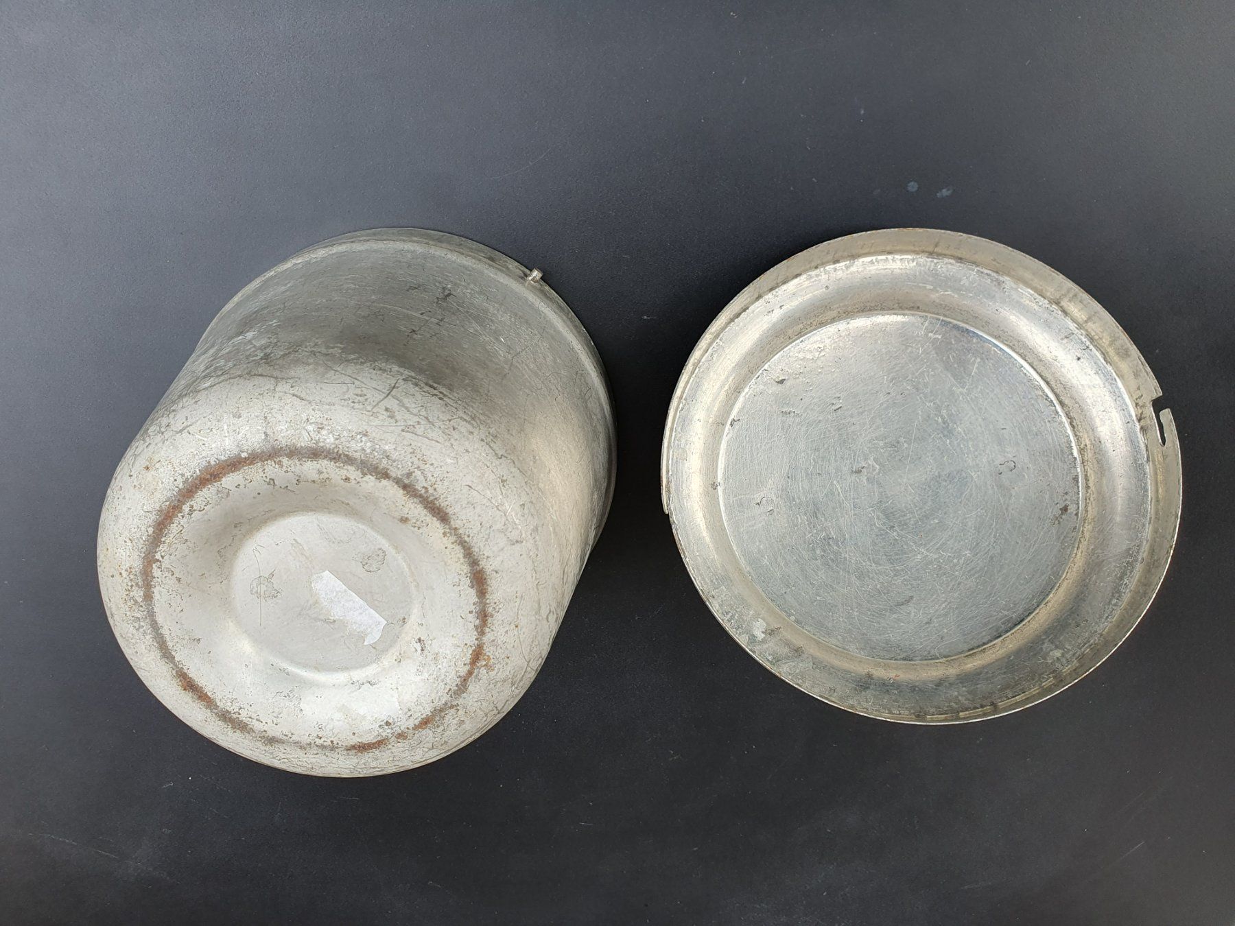 Teglie da forno: Antike Backform mit Deckel Brocante Blumentopf – Usato da Marbach SG venduto da ShabbyChicBrocante 3