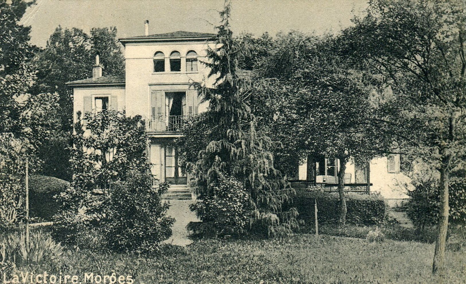 Ansichtskarten: Morges - La Victoire – Gebraucht aus Les Avants von Jaman7