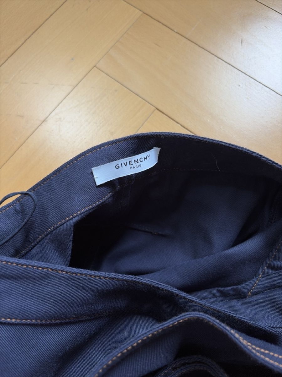 Givenchy Gonne: Givenchy Ruffled jeans skirt – Usato da Zürich venduto da modcoss 2