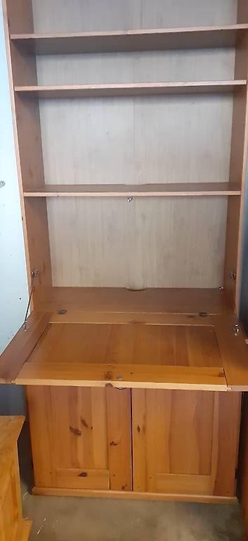 Armadi: Schöner Holzschrank mit Sekretär – Usato da Gempen venduto da bor_nv7f 2