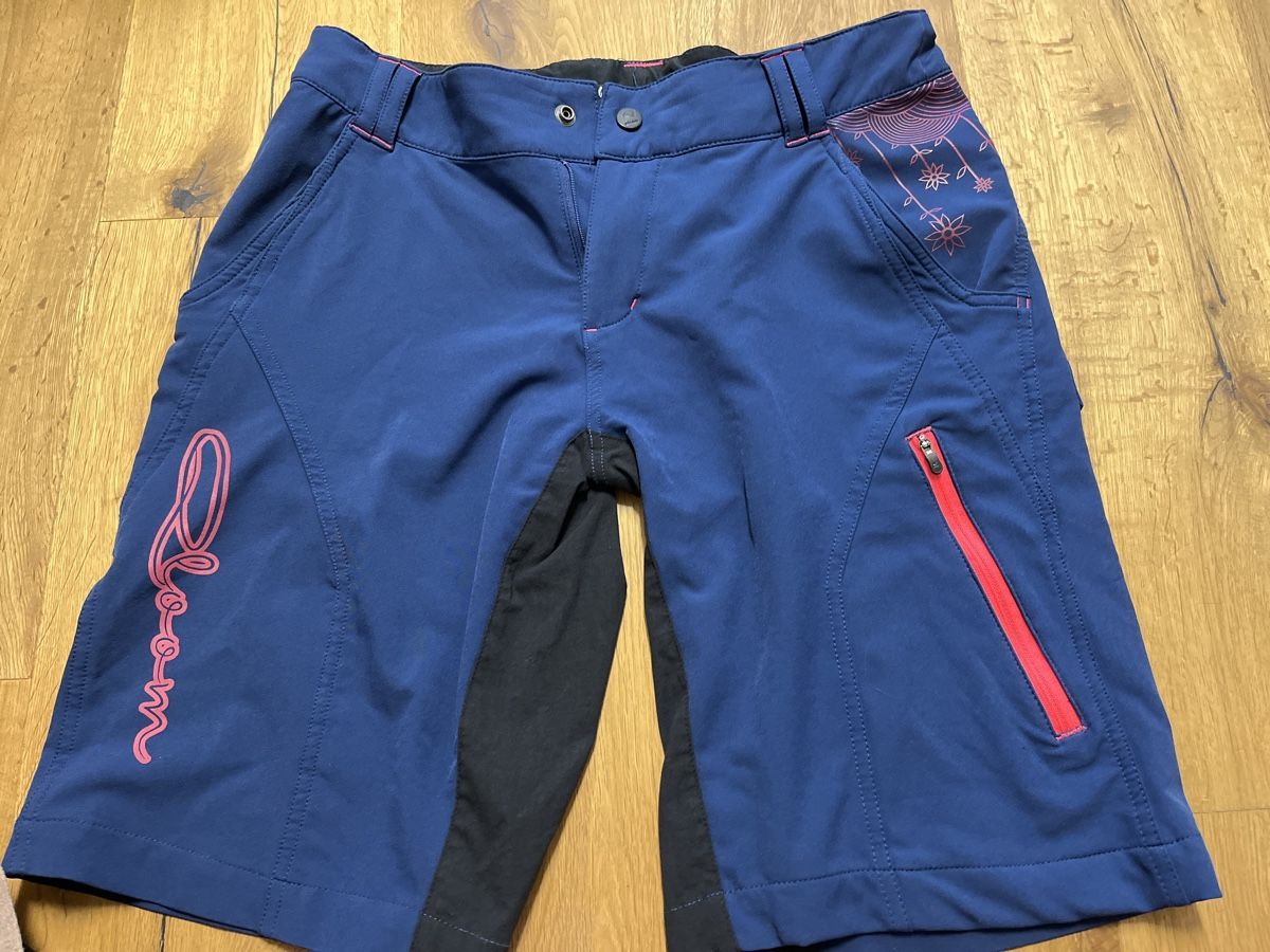 Qloom Pantaloni: Qloom Velohose – Usato da Rudolfstetten venduto da Stern042