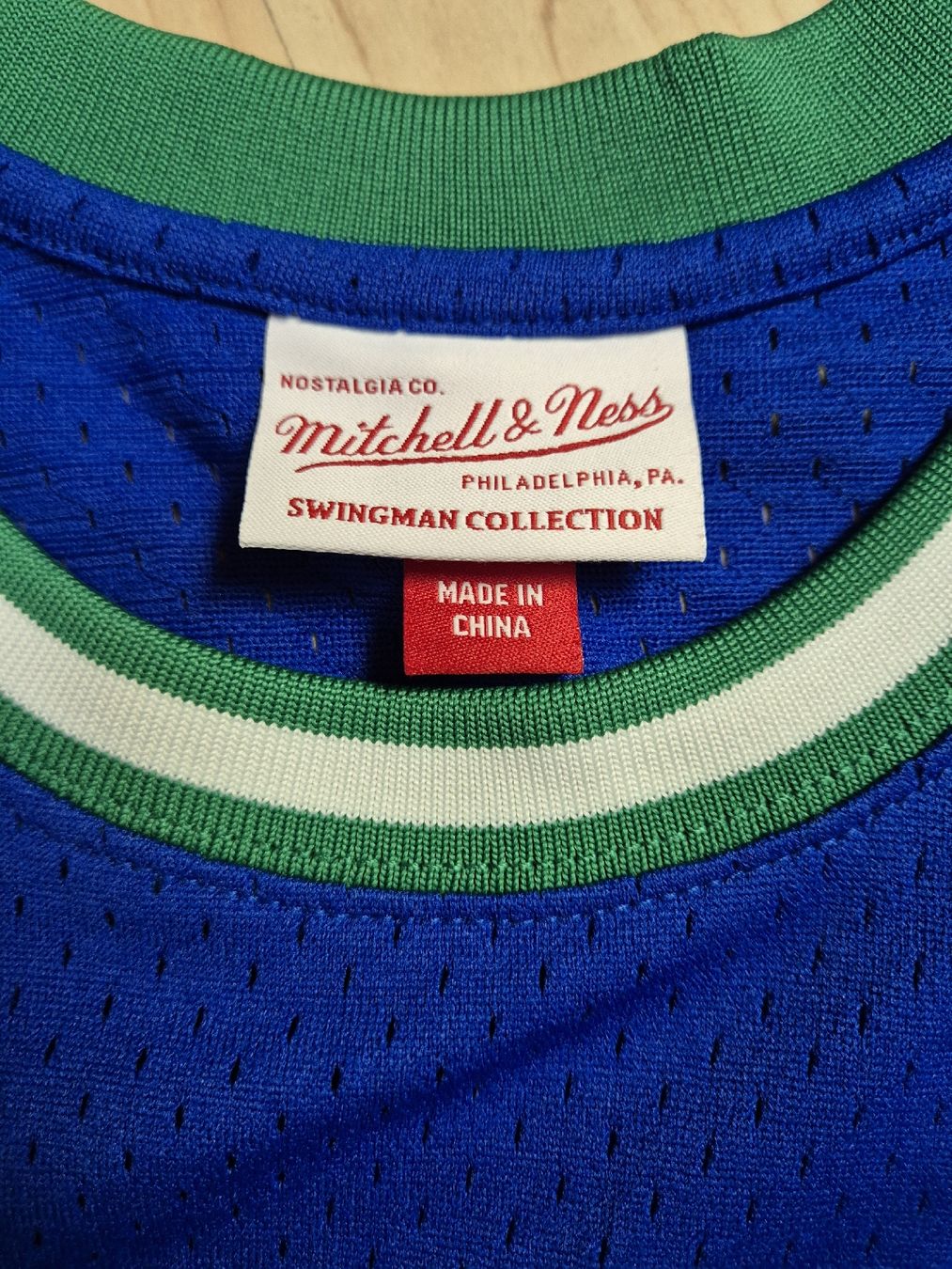 Mitchell & Ness Canottiere & Pantaloni: Dirk Nowitzki Dallas Mavericks Jersey Grösse M – Nuovo (secondo la descrizione) da St. Gallen venduto da CaliSunshine 4