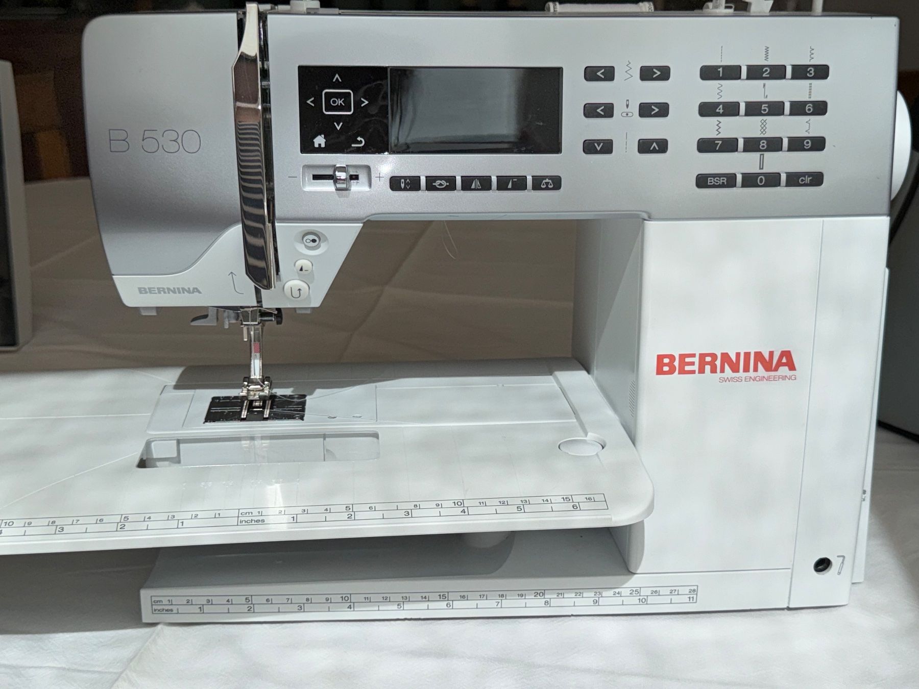 Bernina Nähmaschinen: Bernina B530 – Neu (gemäss Beschreibung) aus Lausanne von NoeBernina