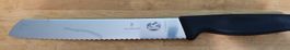 Victorinox Brotmesser gezahnt guter Zustand