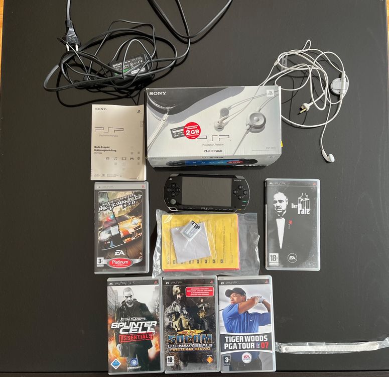 Sony Playstation Portable mit 5 Spielen | Kaufen auf Ricardo