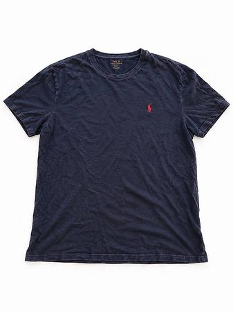 2. Dunkelblaues Polo Ralph Lauren T-Shirt