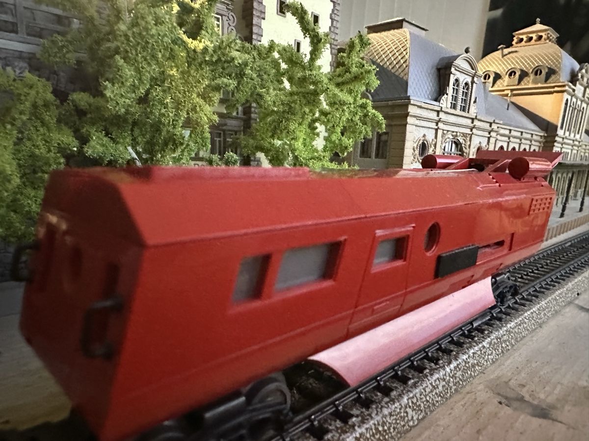 Märklin Modelleisenbahnen: Märklin ALPHA Booster Wagen – Gebraucht aus Lupsingen von New-Haven