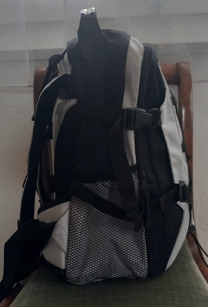 Zaini: Sac à dos – Usato da La Chaux-de-Fonds venduto da fan_tj9t 2