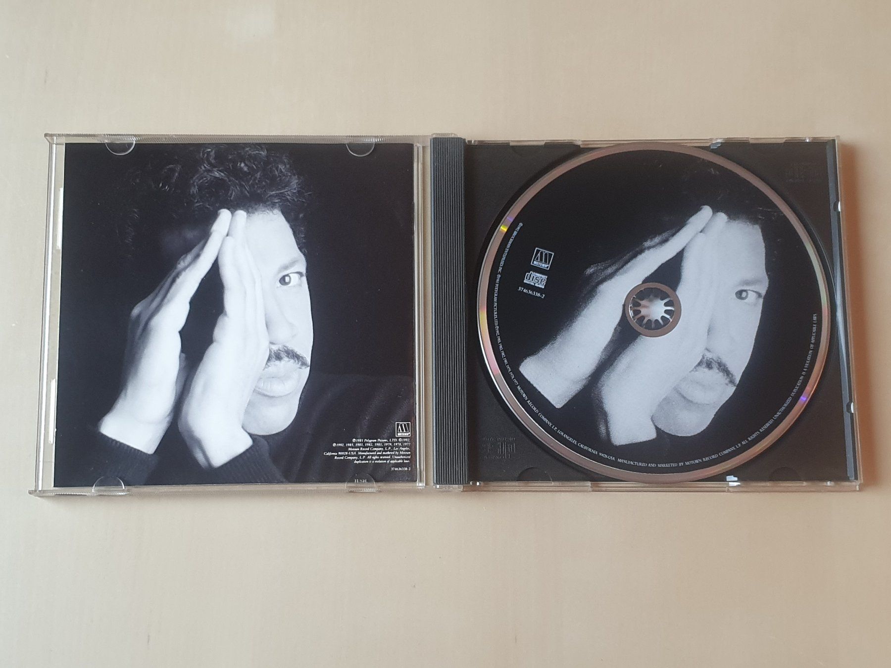 CDs: Lionel Richie Back to Front – D'occasion à Stansstad par collectorsshop 2