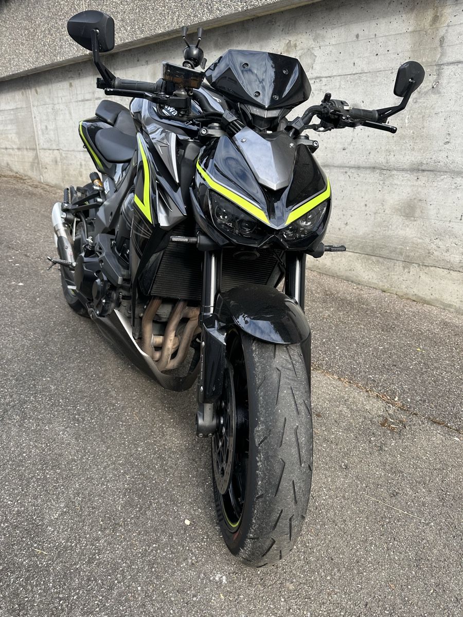 Kawasaki Strasse: Kawasaki 1000 R Edition – Gebraucht aus Uttigen von edu_jn6l