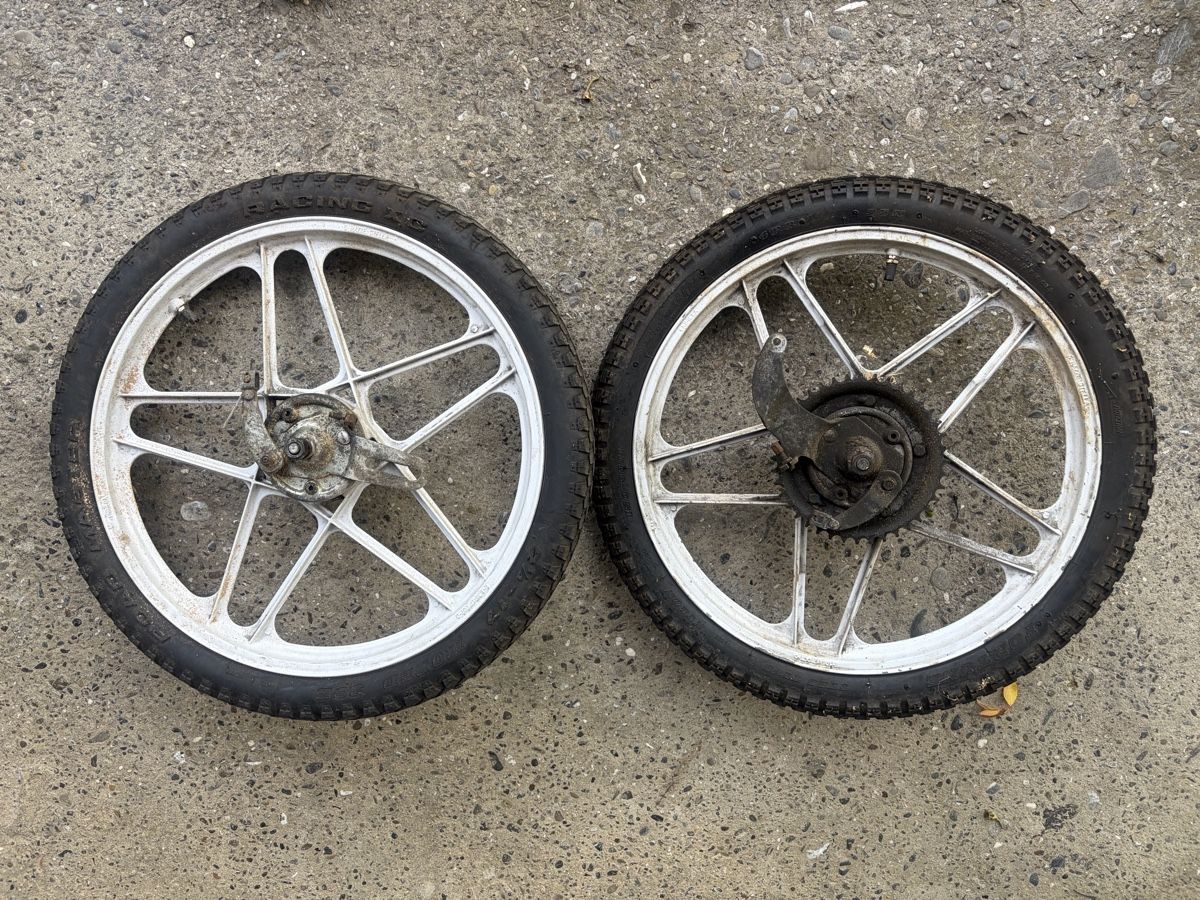 Pneumatici & Ruote complete: Mofa Sachs 503 17 Zoll Räder – Difettoso da Latterbach venduto da Bbutz98