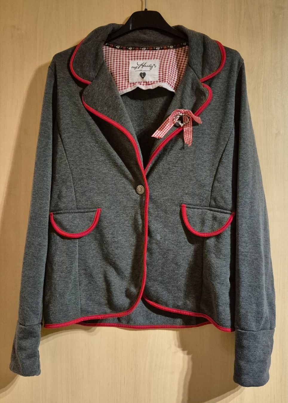 Giacche: Dirndljacke – Usato da Schwanden i. E. venduto da romikh