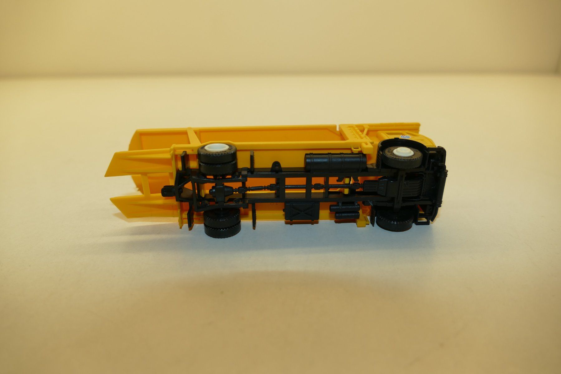 Herpa Modellini d'auto: Herpa 1:87: MB Autotransporter TCS – Nuovo (secondo la descrizione) da Niederhasli venduto da Flash32 6