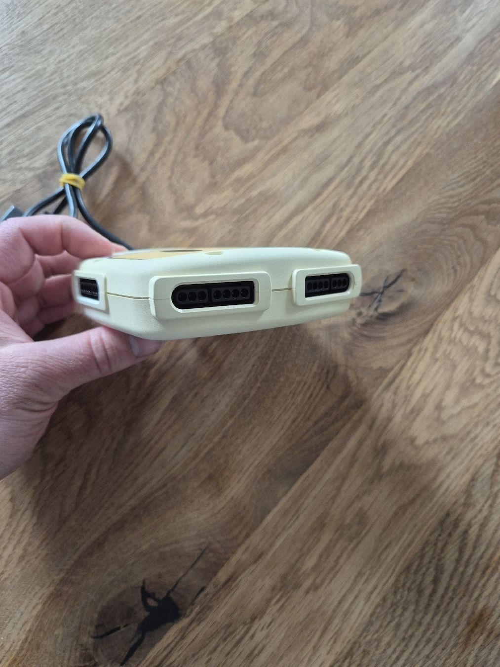 Controller: Super Nintendo Multitap – Usato da Gümligen venduto da kurt2591989 1