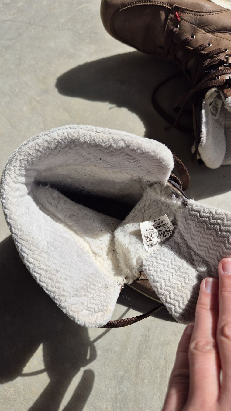 Lowa Scarpe da donna: Winterschuhe – Usato da Bitsch venduto da Leetschii 1