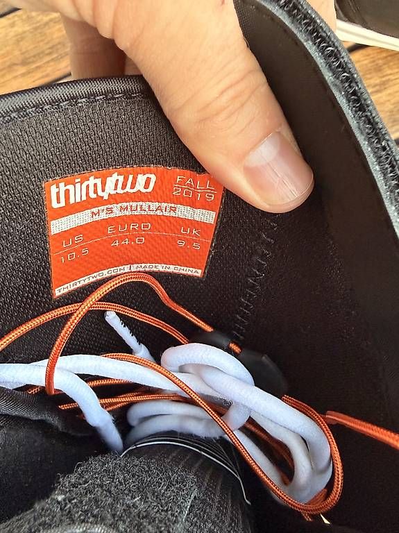 Herrenschuhe: Thirtytwo 32 snowboard Boots Mullair Gr.44 – Gebraucht aus Oberrieden von wisnight 4
