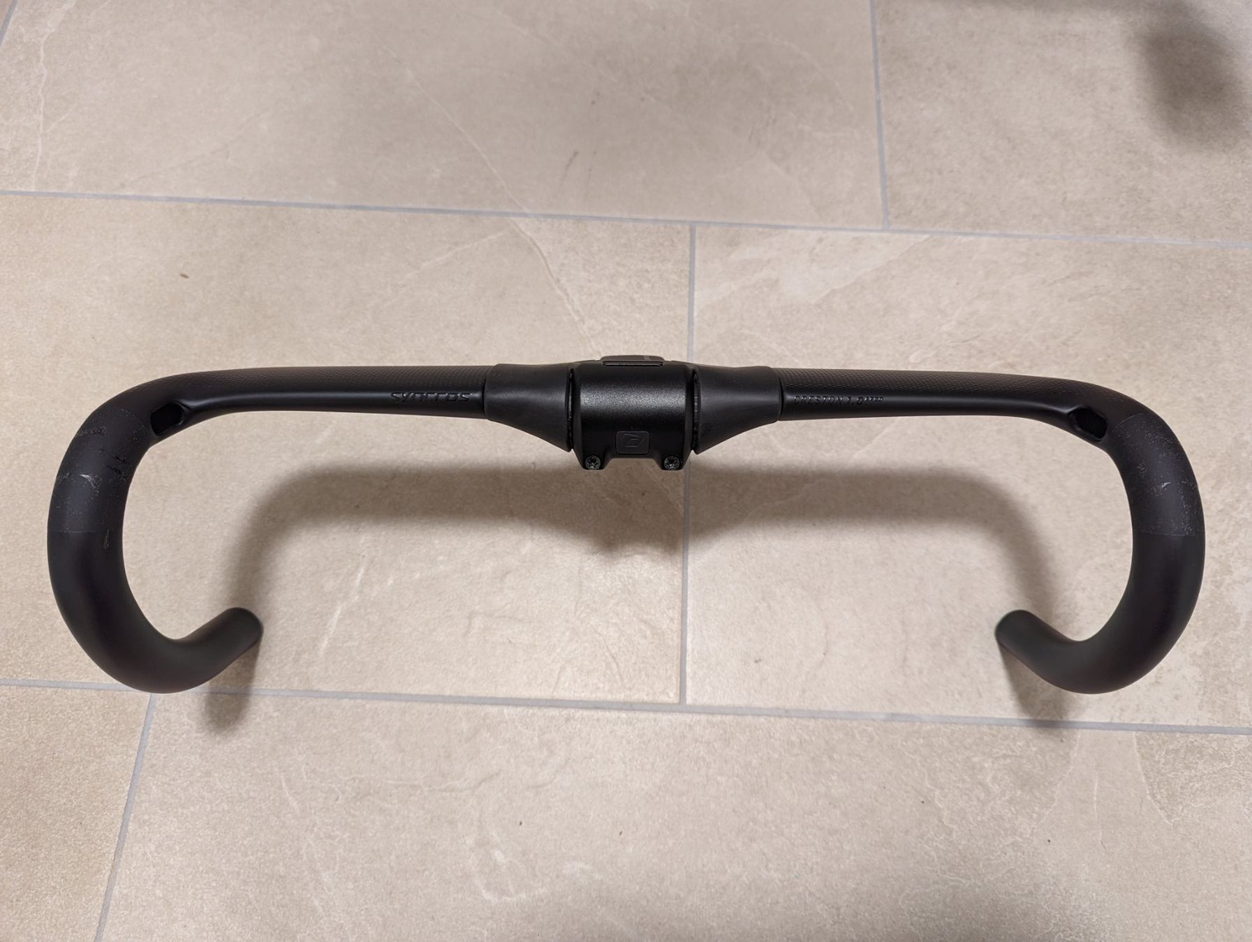 Syncros Pièces détachées: Syncros Rennrad Carbon Lenker – Neuf (Voir description) à Gachnang par mugi86