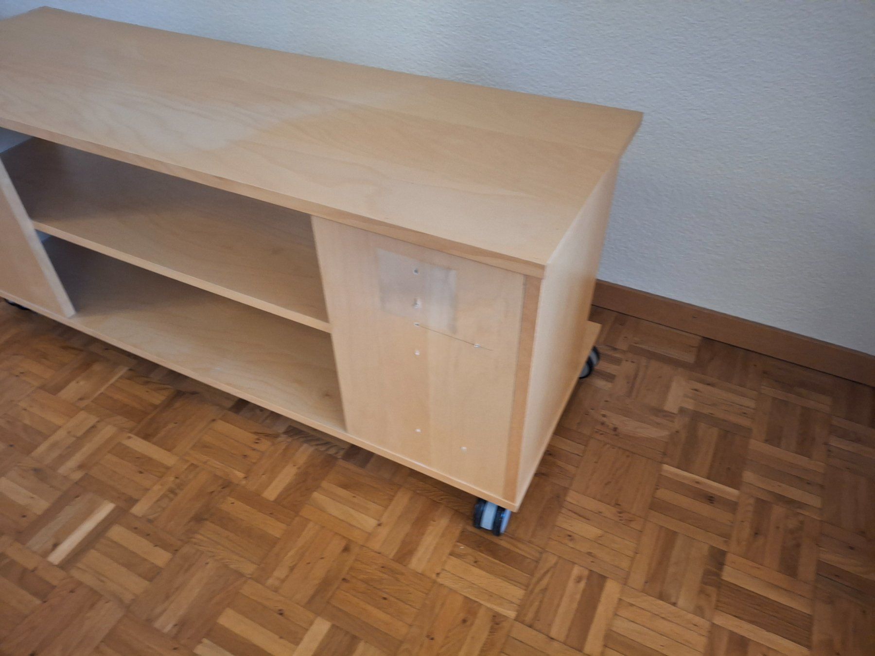 Ikea Mobili TV: TV Regal – Usato da Birmensdorf ZH venduto da portalis 7