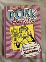 Dork Diaries: Nikkis (nicht ganz so) bezauberndes Märchen