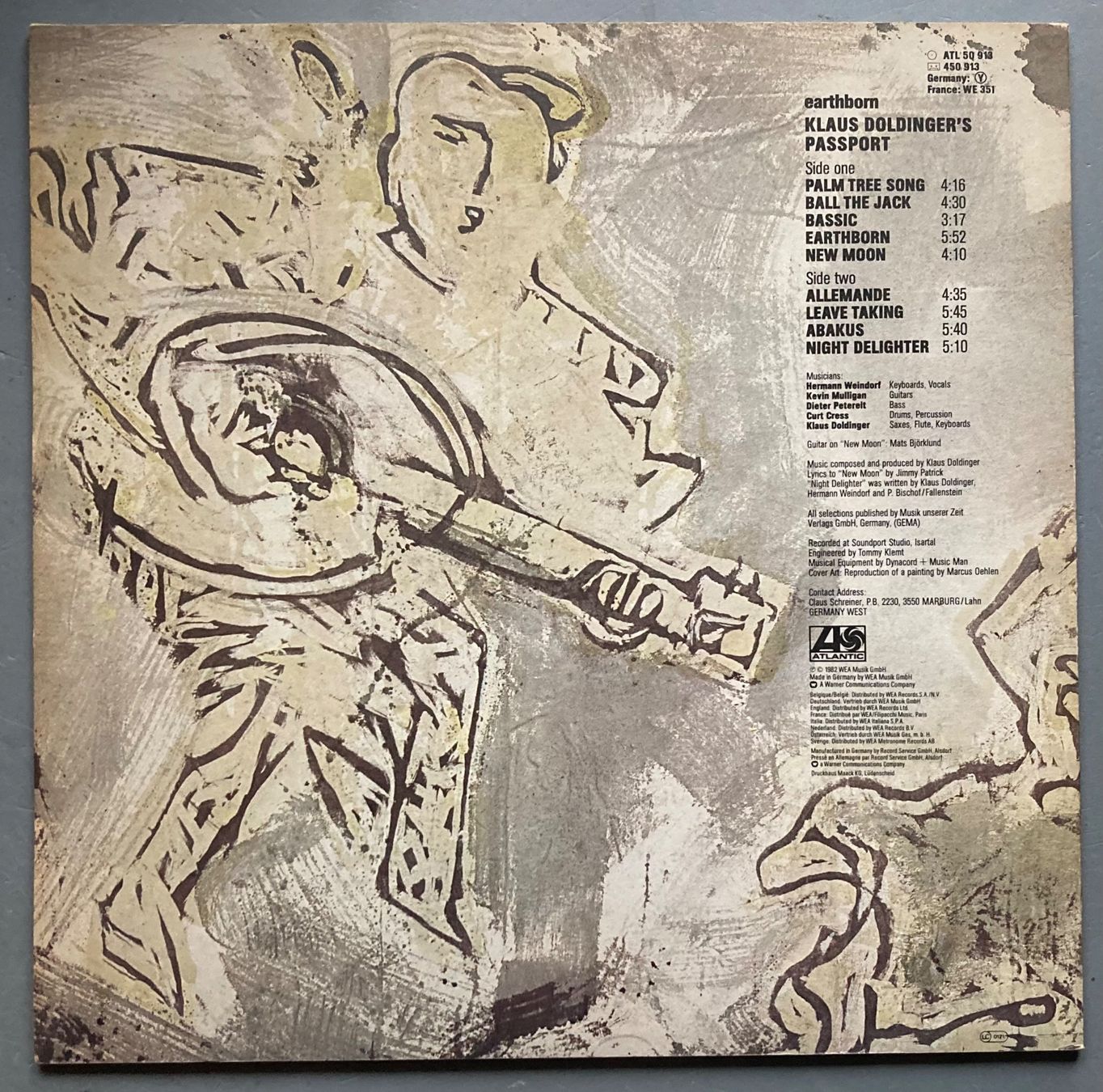 Vinyles: PASSPORT - EARTHBORN – D'occasion à Poliez-Pittet par Newtown-Records 1