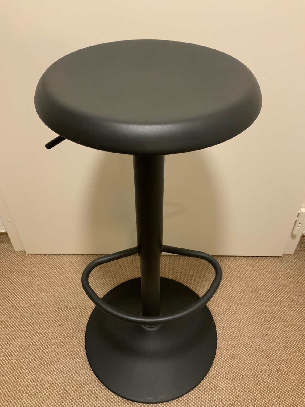 Sgabelli: Tabouret / Hocker – Usato da Kerzers venduto da mar_8ynh 1