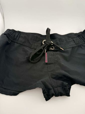 Schwarze Shorts von Censored, Grösse S  🌸