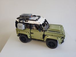 LEGO Technic Land Rover Defender (Set 42110)