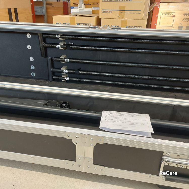 Kofferleindwand Elite Screens QuickStand 5-Second QS180HD 7