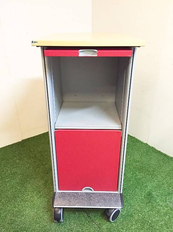 Lista Banconi: Tembea Roll Caddy, Korpus – Usato da Ballwil venduto da ClassicGallery 4