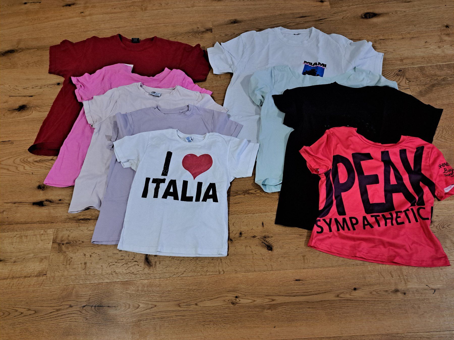Camicette, T-shirt & Top: Kleiderpaket T-Shirts Mädchen – Usato da Wil SG venduto da Gabri6
