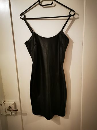 Leder Minikleid, Schwarz, Gr. S/M - perfekt für den Ausgang!