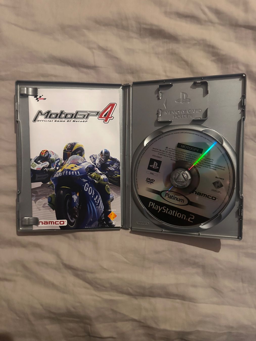 Giochi: Moto GP 4 - PS2 Jeux – Usato da Vétroz venduto da Fabio-B 1